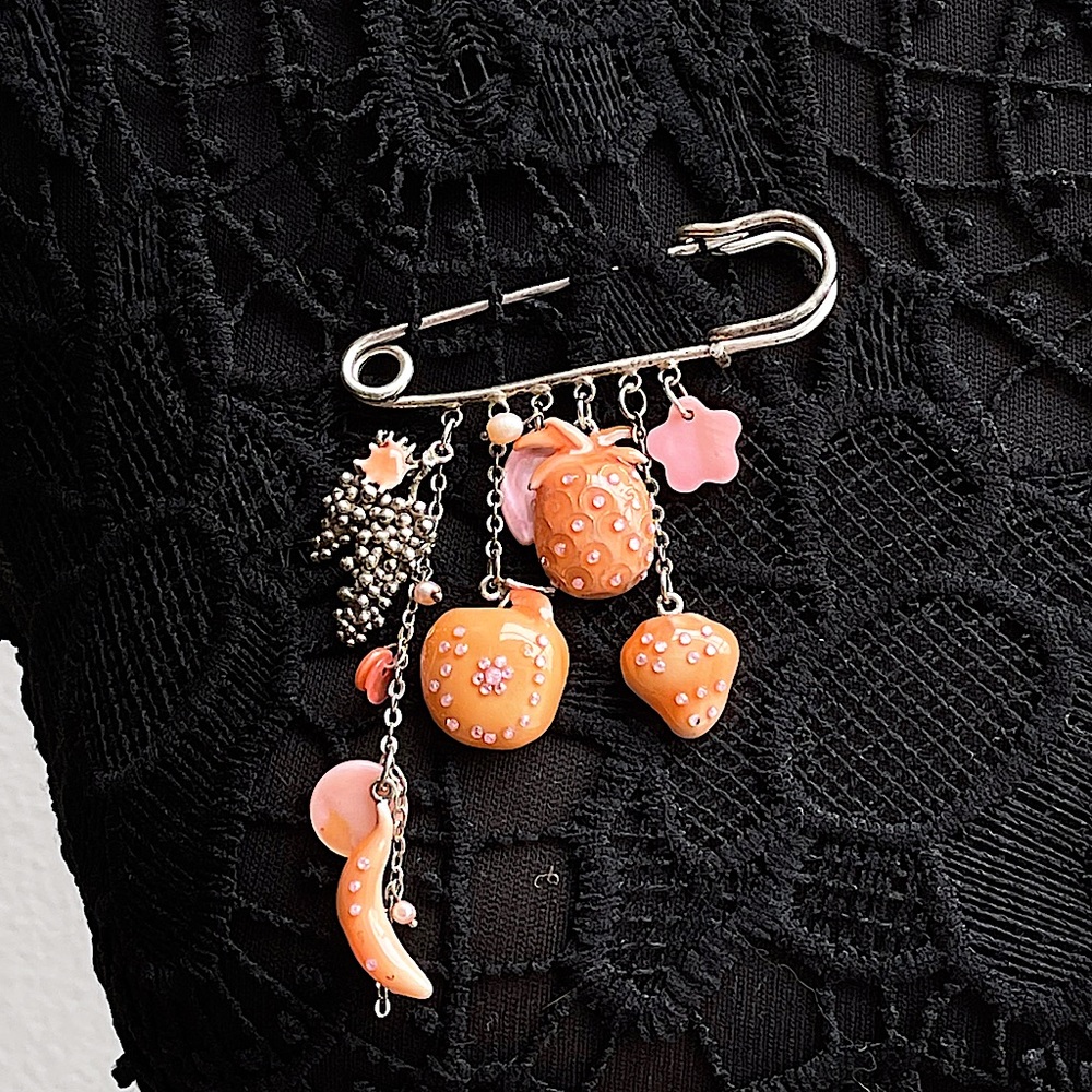 Laila Rowe Sterling Silver safety pin brooch with banana, grape fruits charms